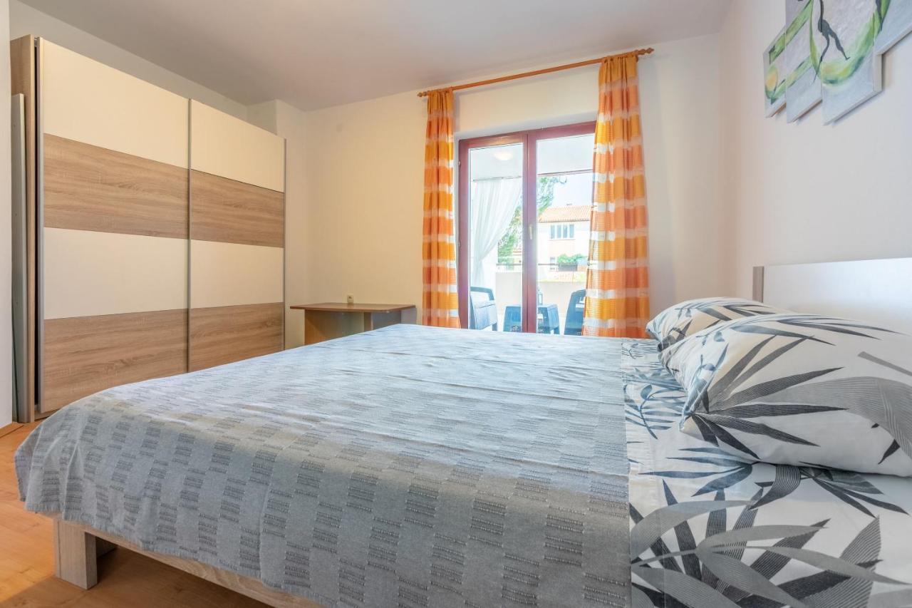 Apartments Armando Fažana Eksteriør billede